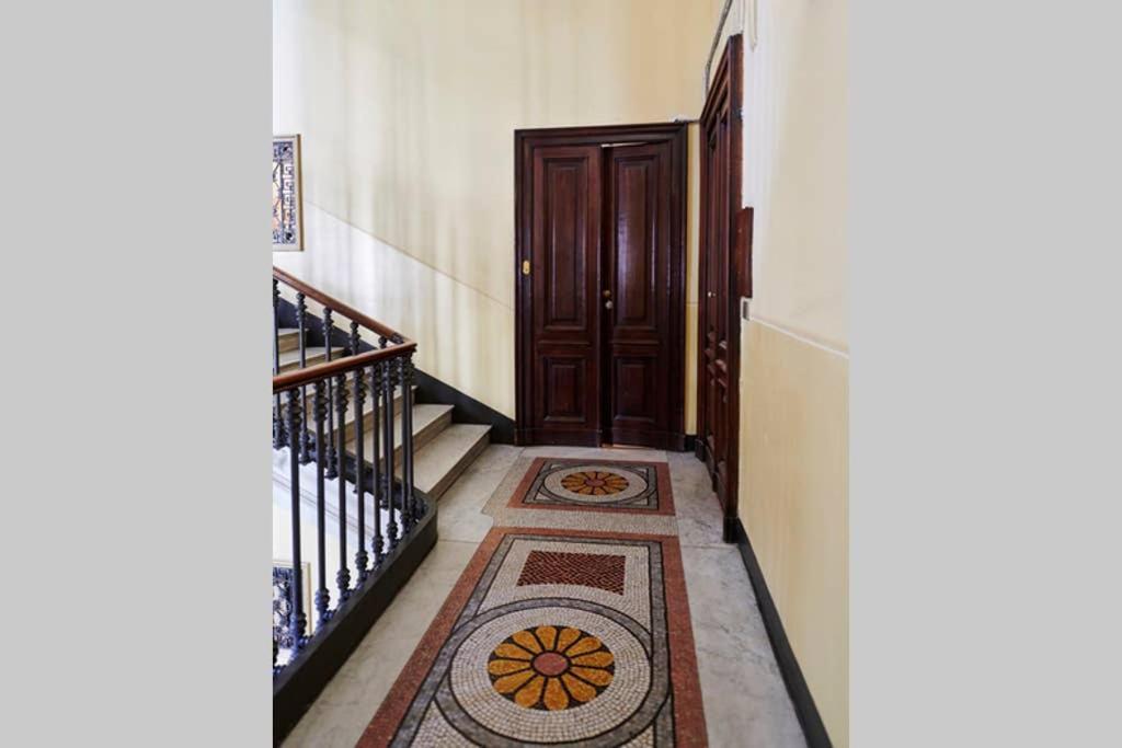 A Tre Passi Da Tutto Apartment Торино Екстериор снимка
